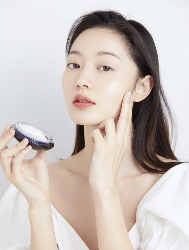 {京世博娛樂}(使用护肤品的流程)